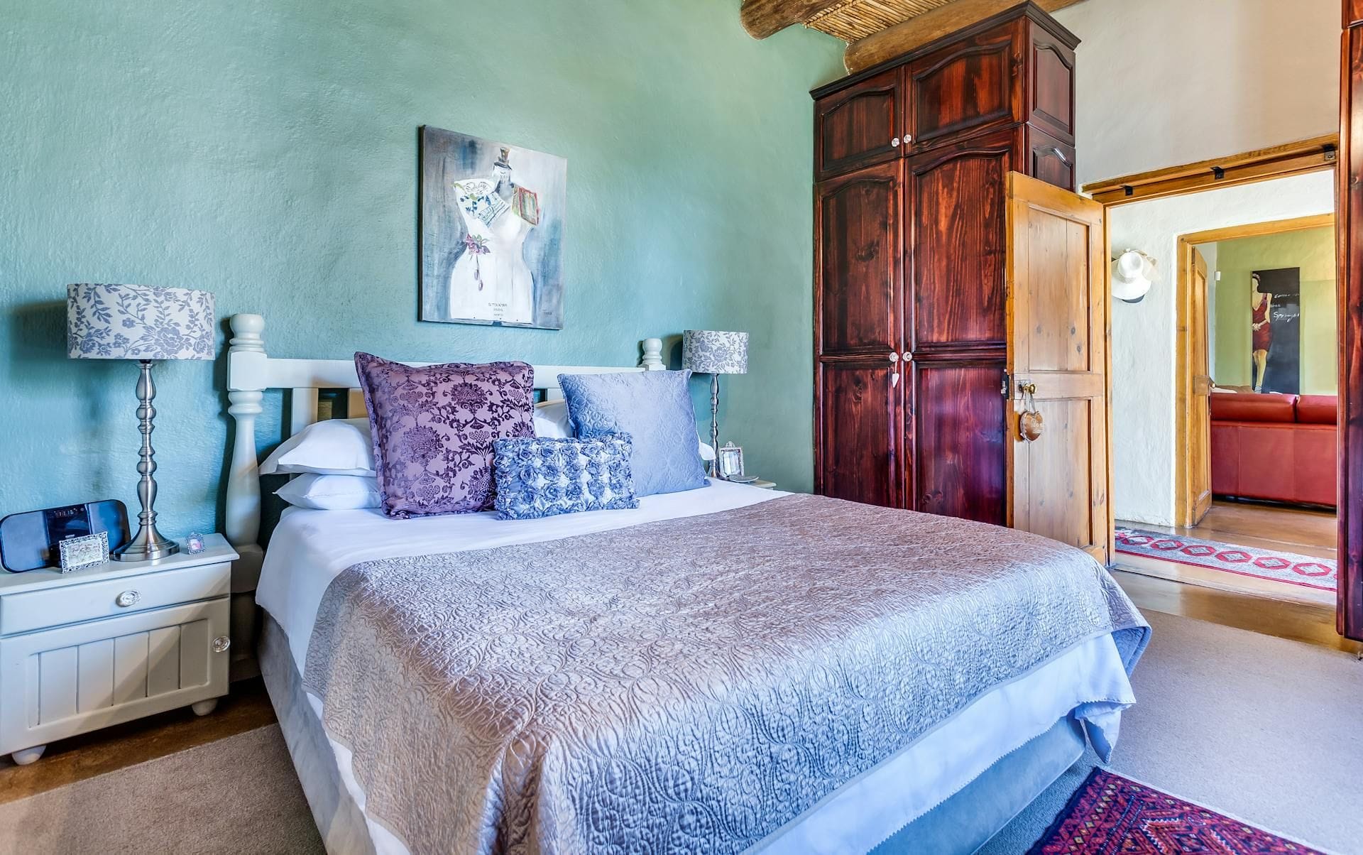 Stop Losing Sleep: Solving the Bedroom Furniture Shipping Puzzle