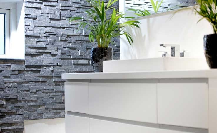 Staxstone Natural Stone Veneer - Bathroom Feature Wall