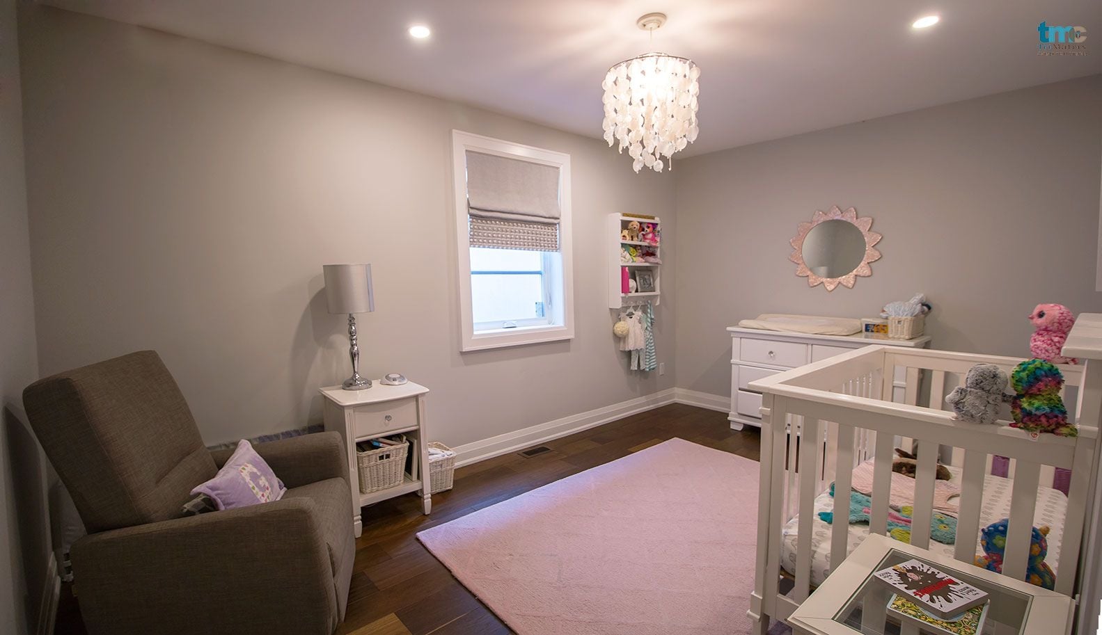 Interior Details - Hillsdale Avenue Image -59ebfaf1c703f