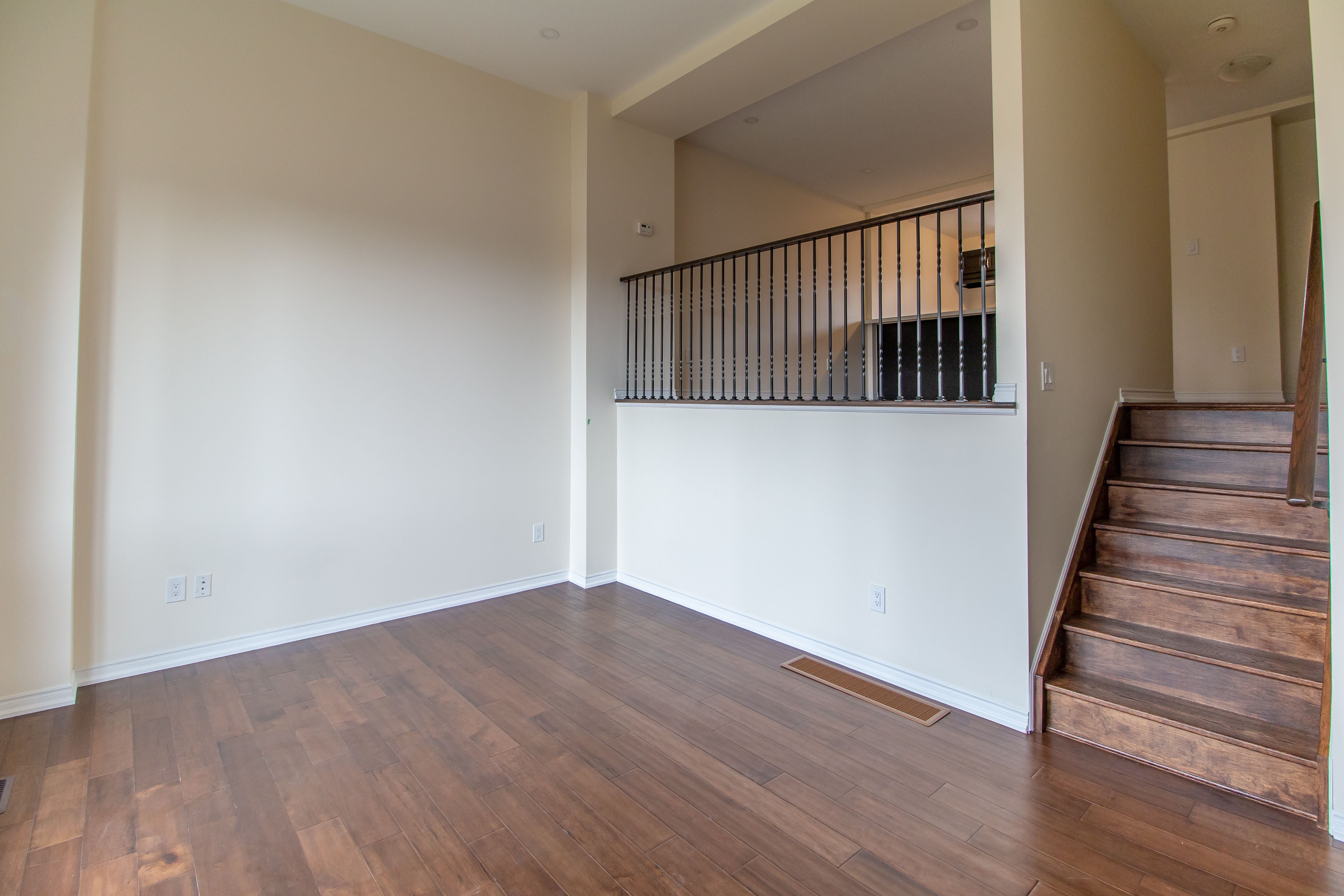 Interior Details: Darras Court Image -5b344bd4cdcea