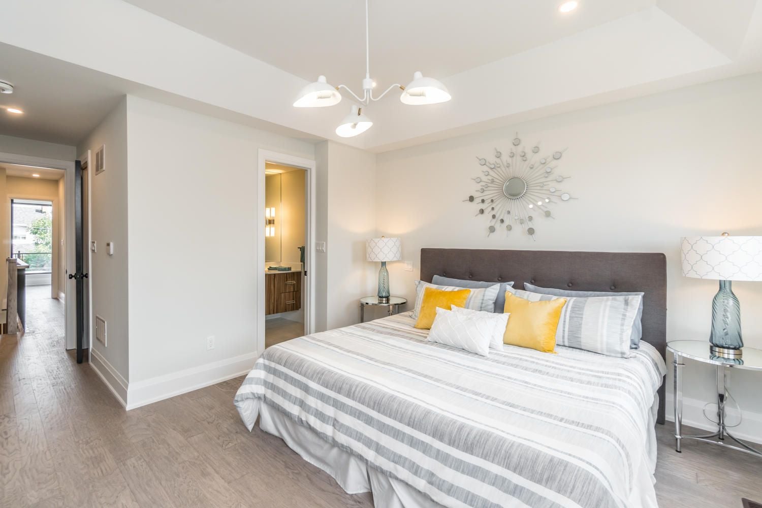 Earlscourt Avenue Image -5b764453e17a1