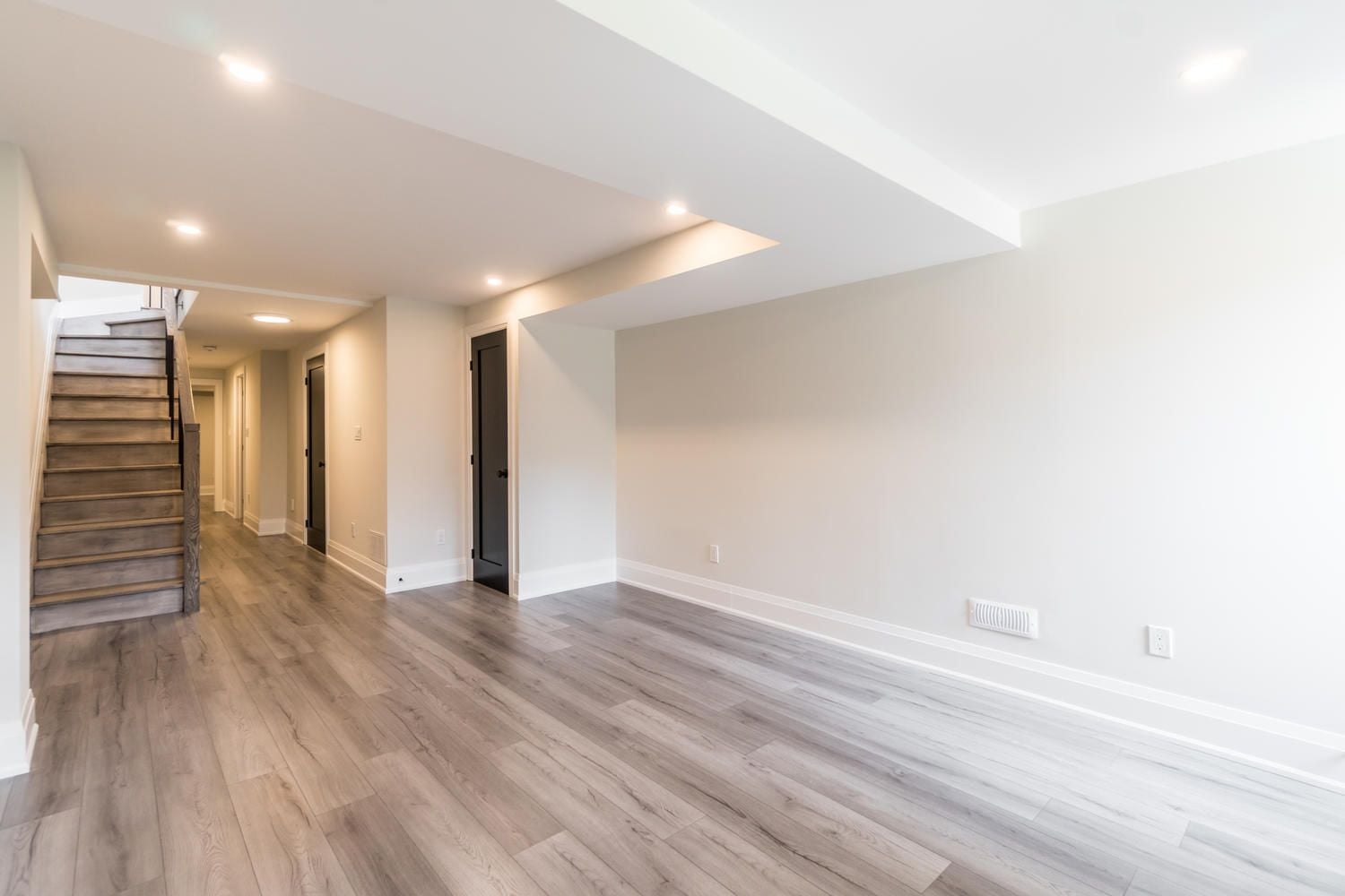 Earlscourt Avenue Image -5b764457c845d