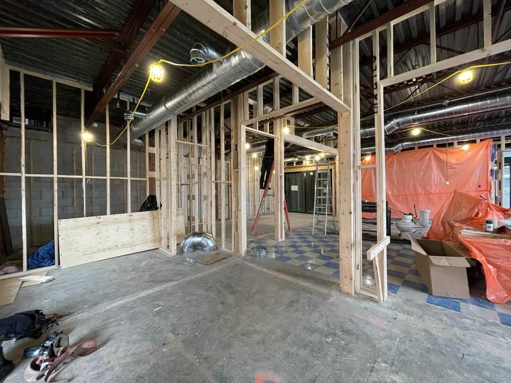 Gallery - Showroom Renovations - Etobicoke Image -6217bca3bb039