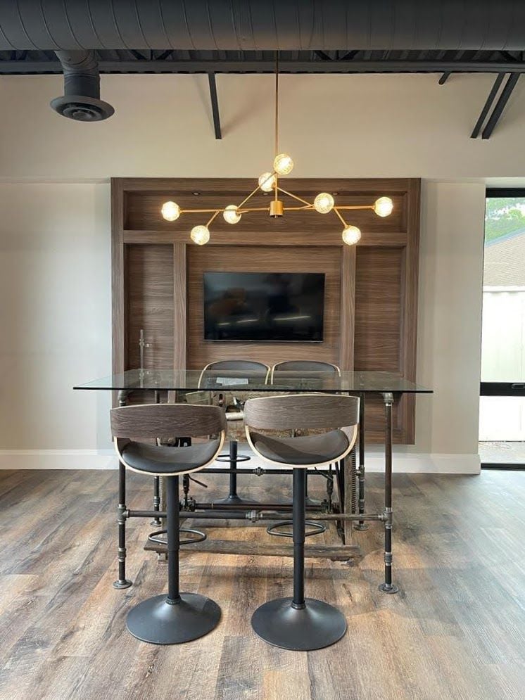 Gallery - Showroom Renovations - Etobicoke Image -643eb0396861b