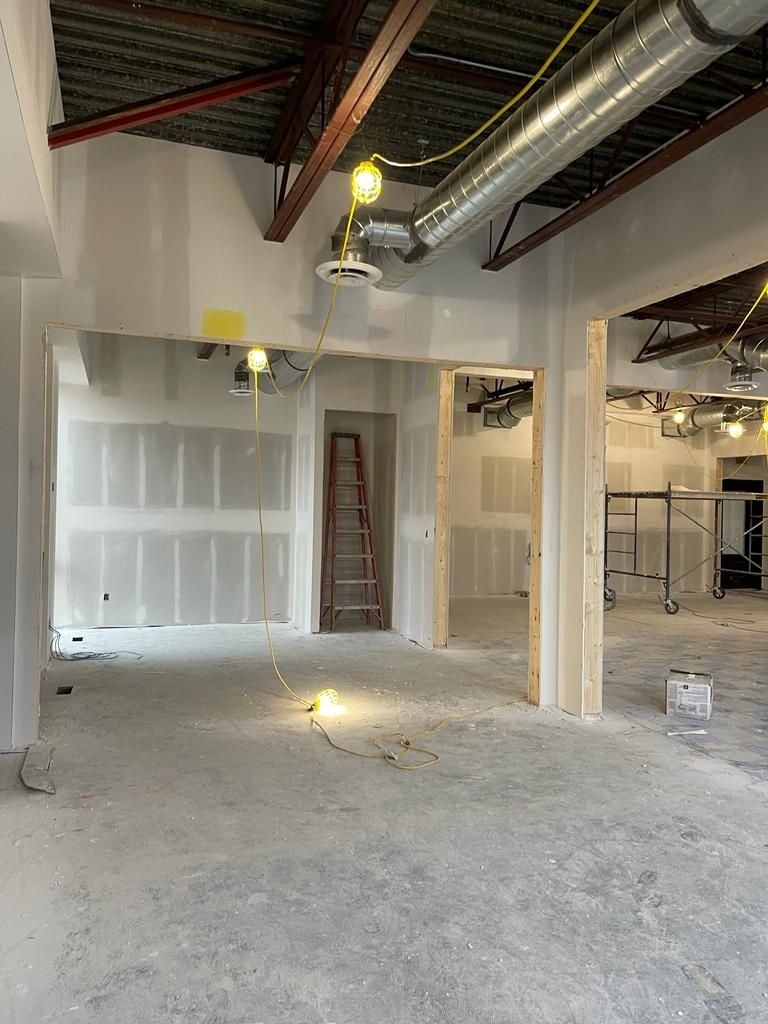 Gallery - Showroom Renovations - Etobicoke Image -643eb06667de8