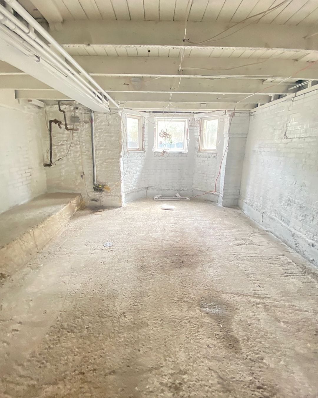 Mold Abatement Image -650c66d712809