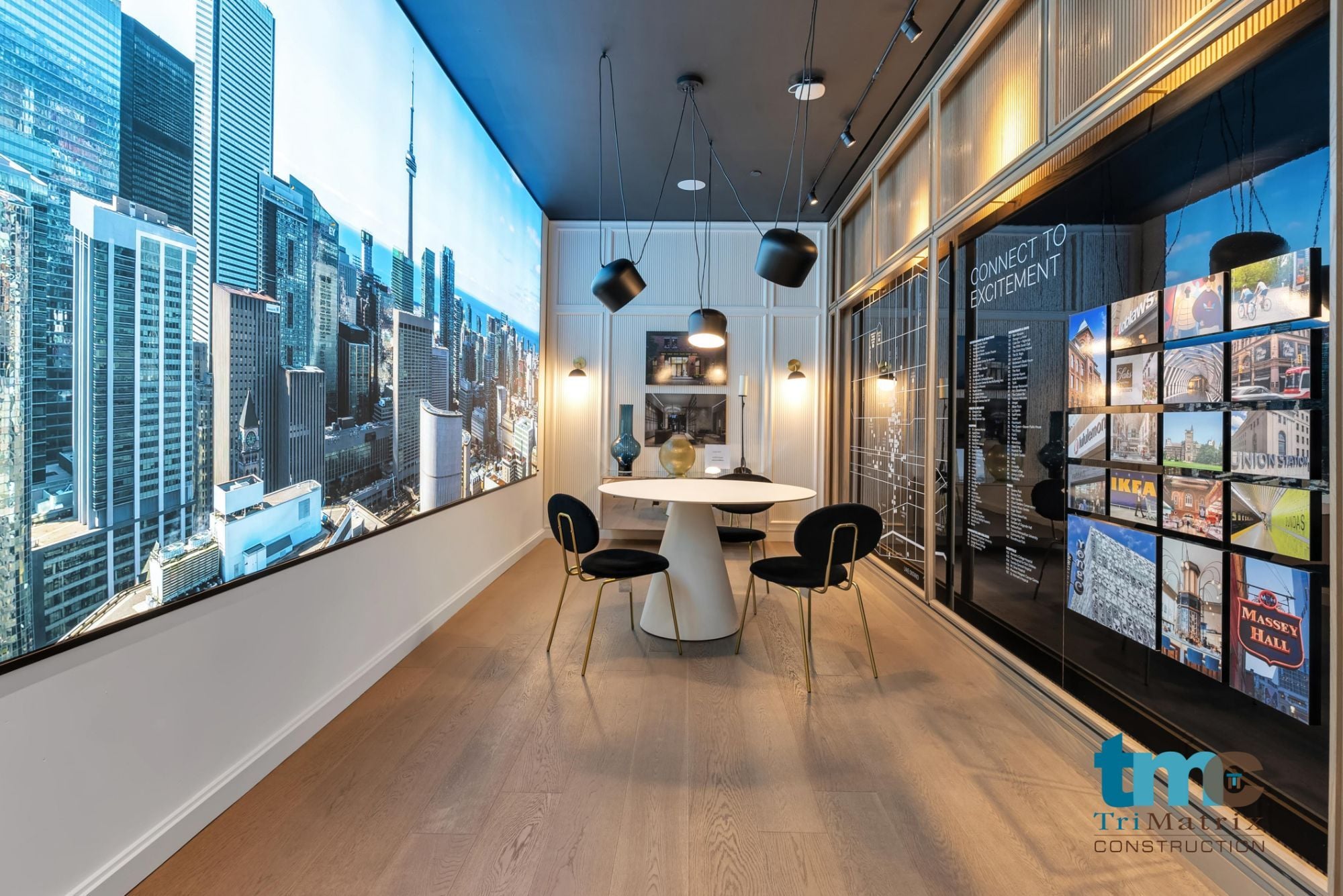 Gallery - Condo Sales Office Yonge Street Image -653828796a151