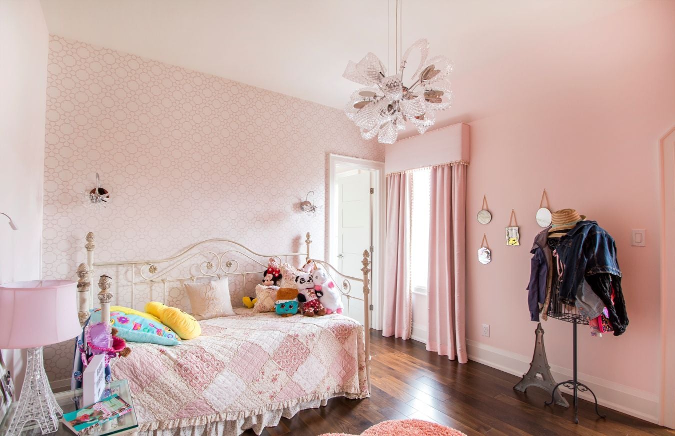 Bedroom Image -69a075ee21f2d