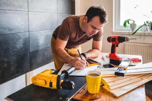 How to Hire The Best Home Reno Crew for Your Next Project - The Carpenter