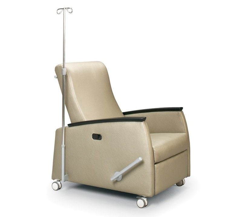 TRI Facelift Recliner 1857