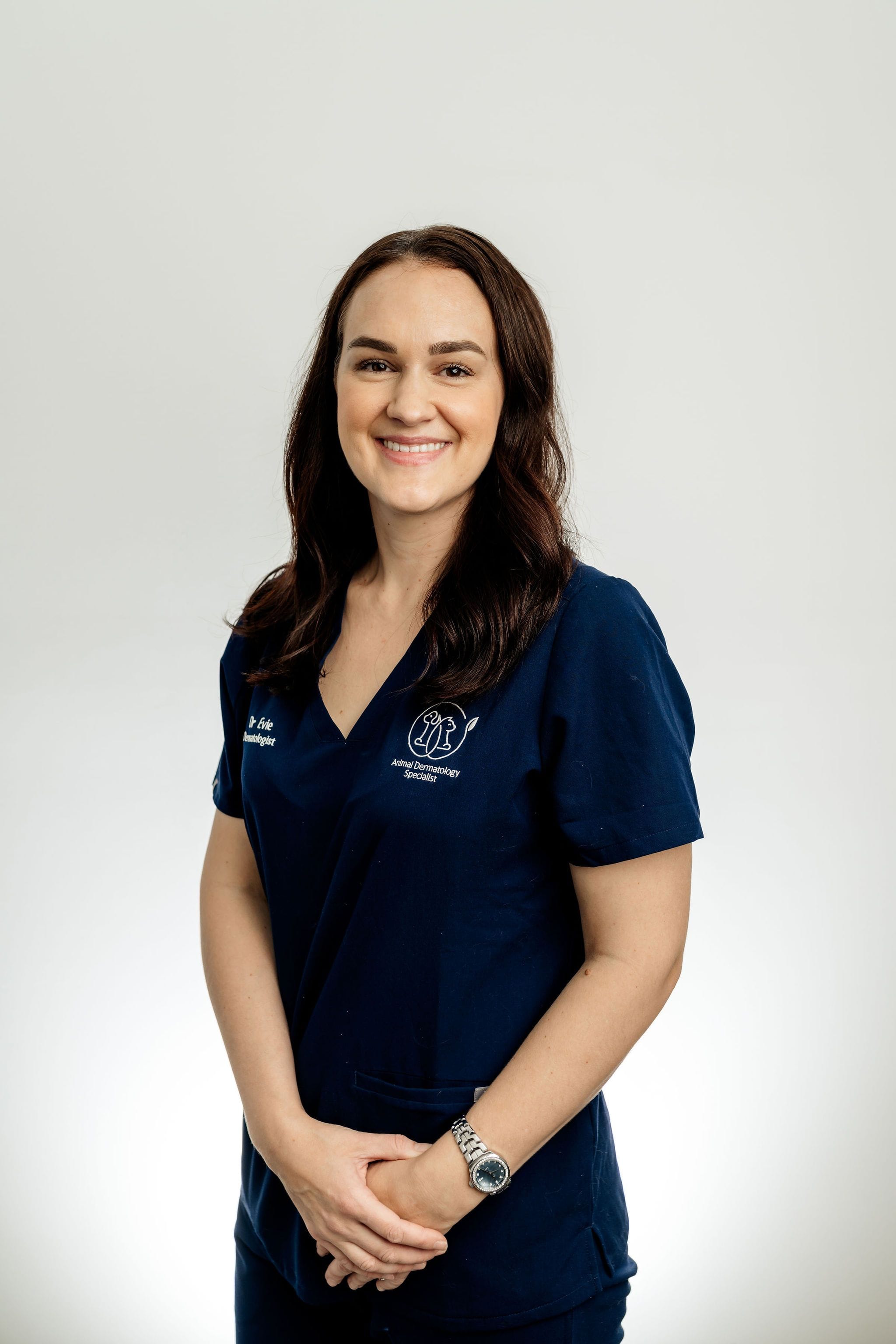 Dr Evie Knight | Specialist Dermatology | Veterinary Specialist Services