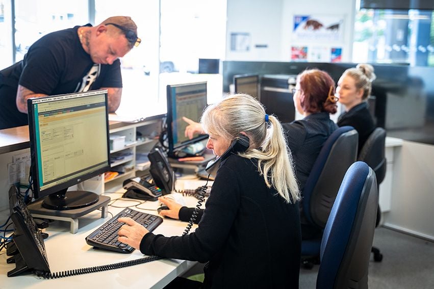 24/7 Emergency Veterinary Services