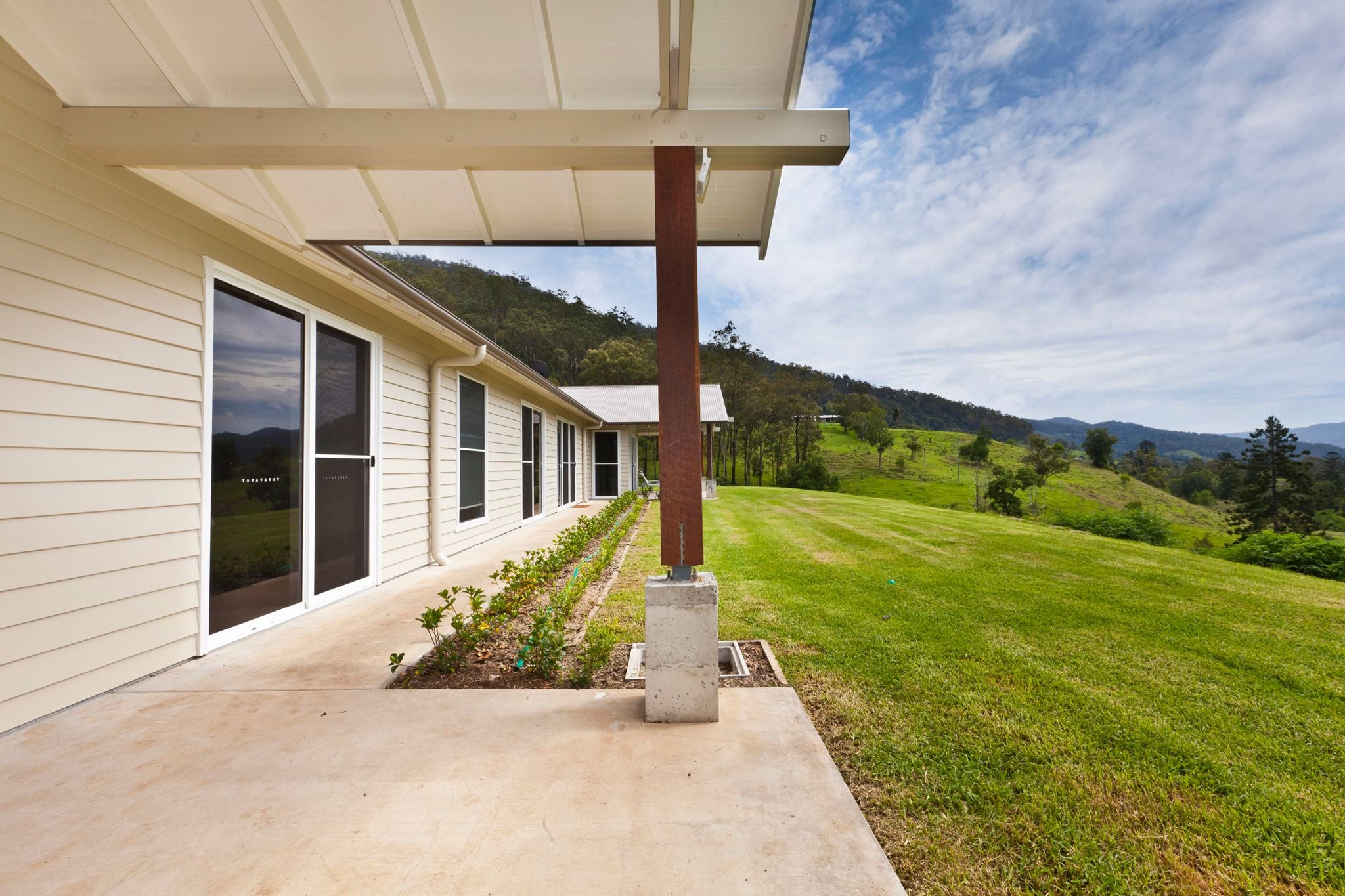 Canungra Image -5a03ac4460996