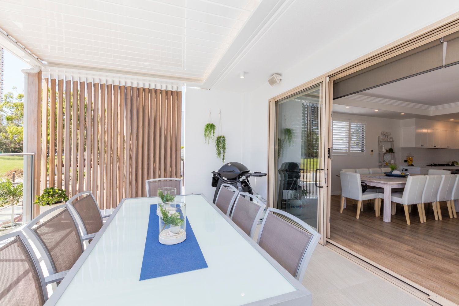 Macintosh Island Image -5a5ae4dbac60c