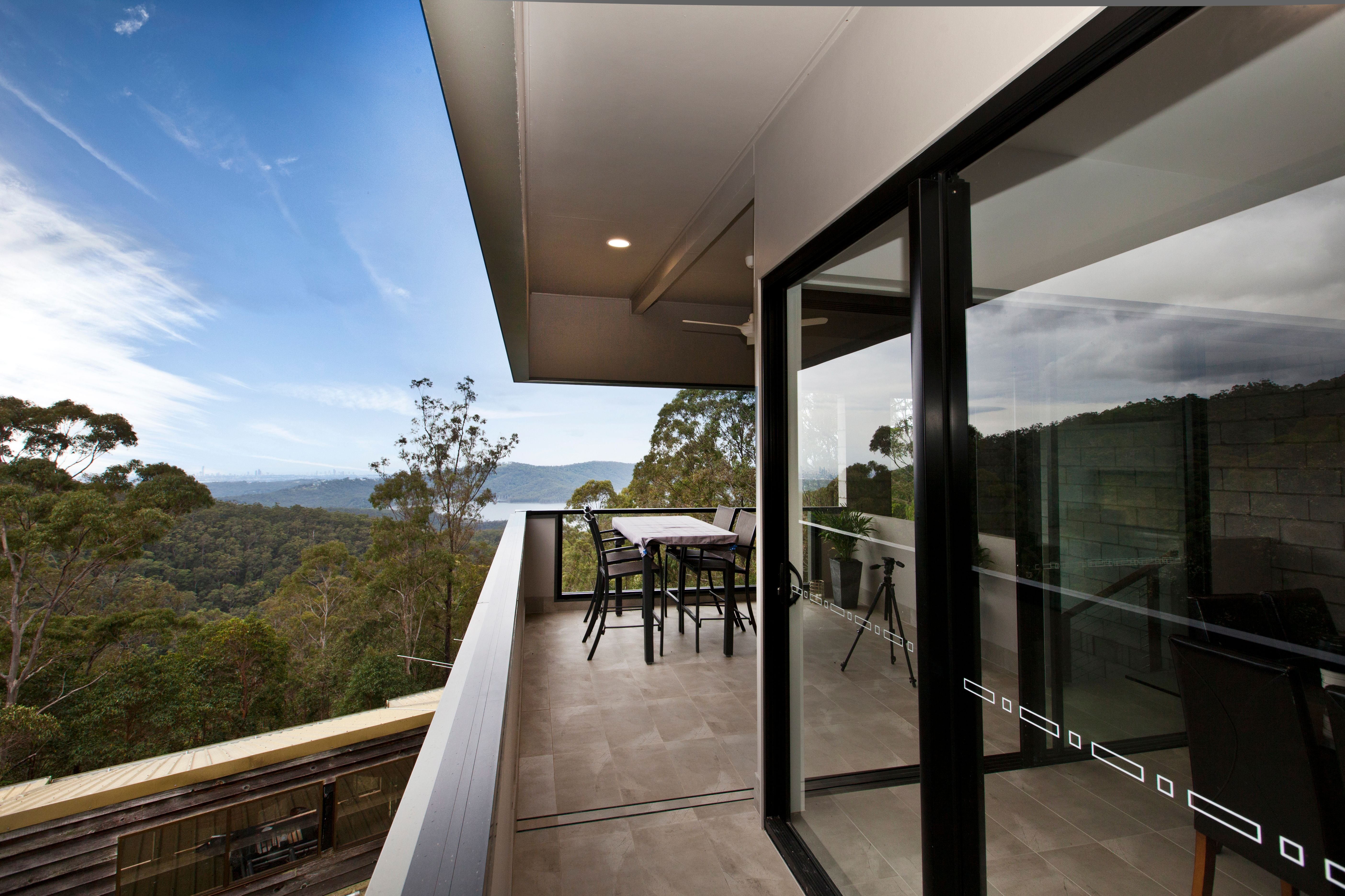 Lower Beechmont Image -5bfb60128b8c2