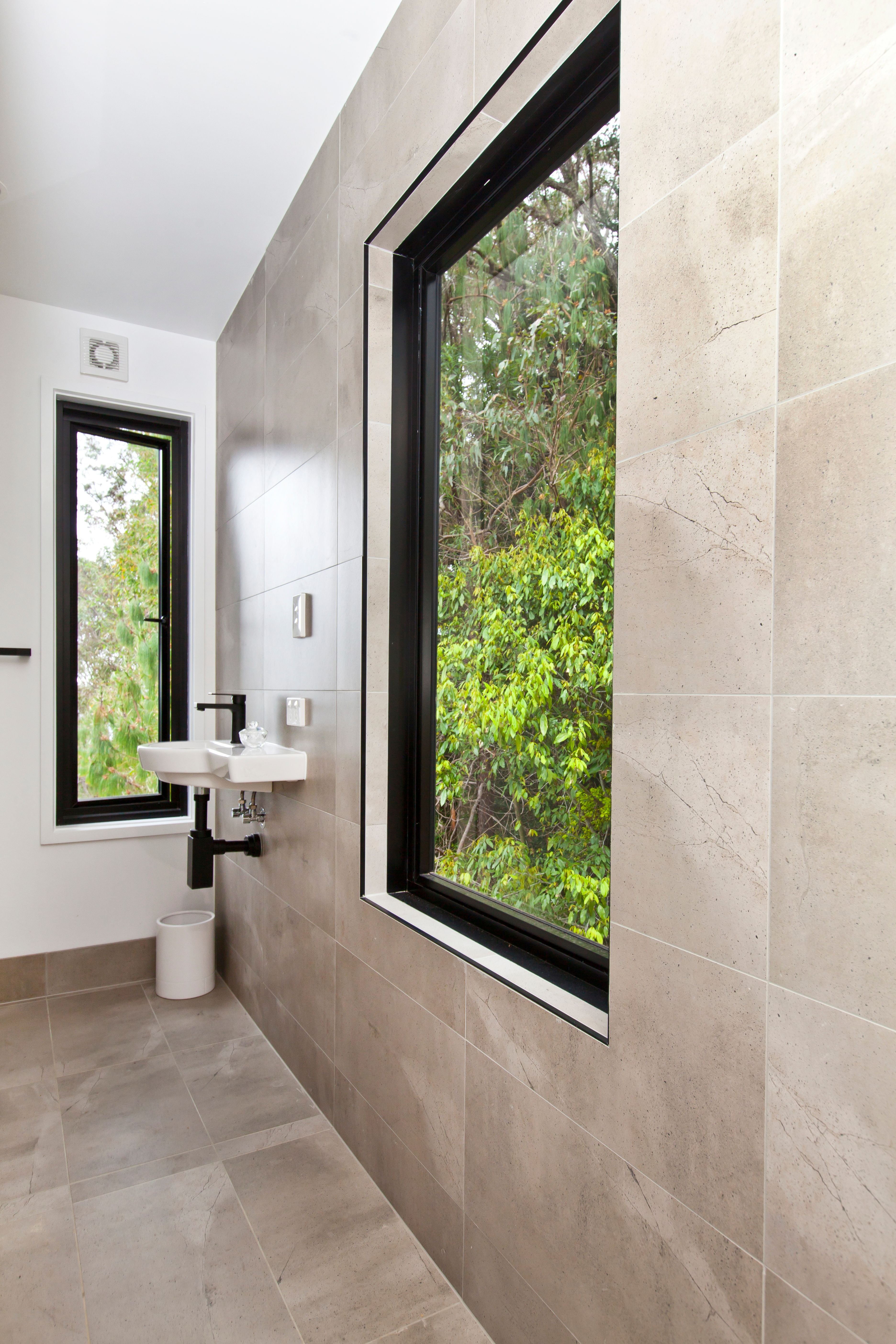 Lower Beechmont Image -5bfb6b1b3410f