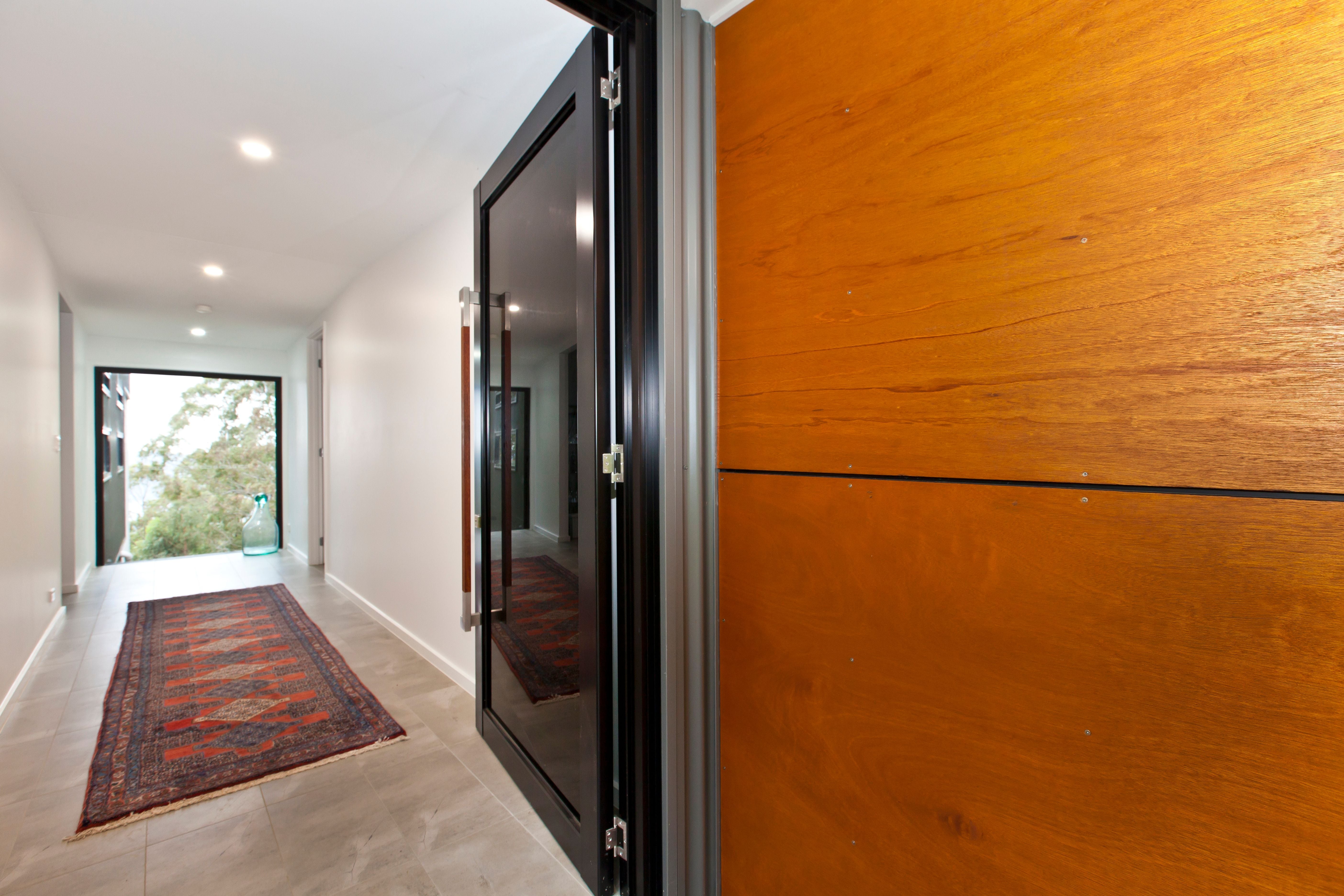 Lower Beechmont Image -5bfb88f3055b5