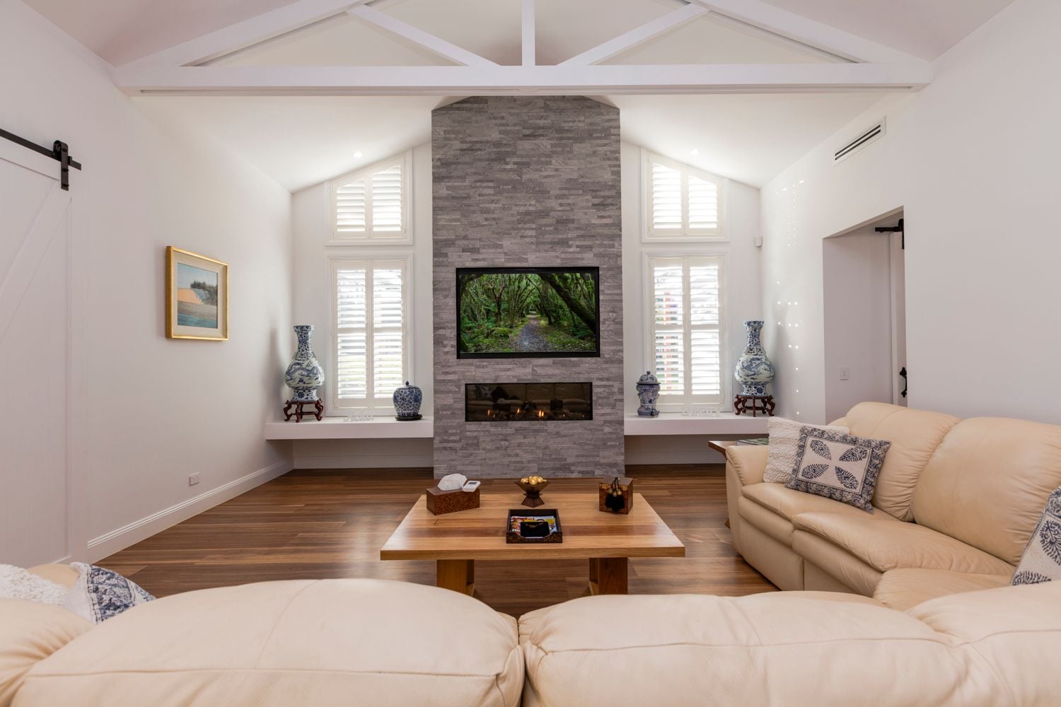 Tamborine Mountain Image -5cca9996056ae