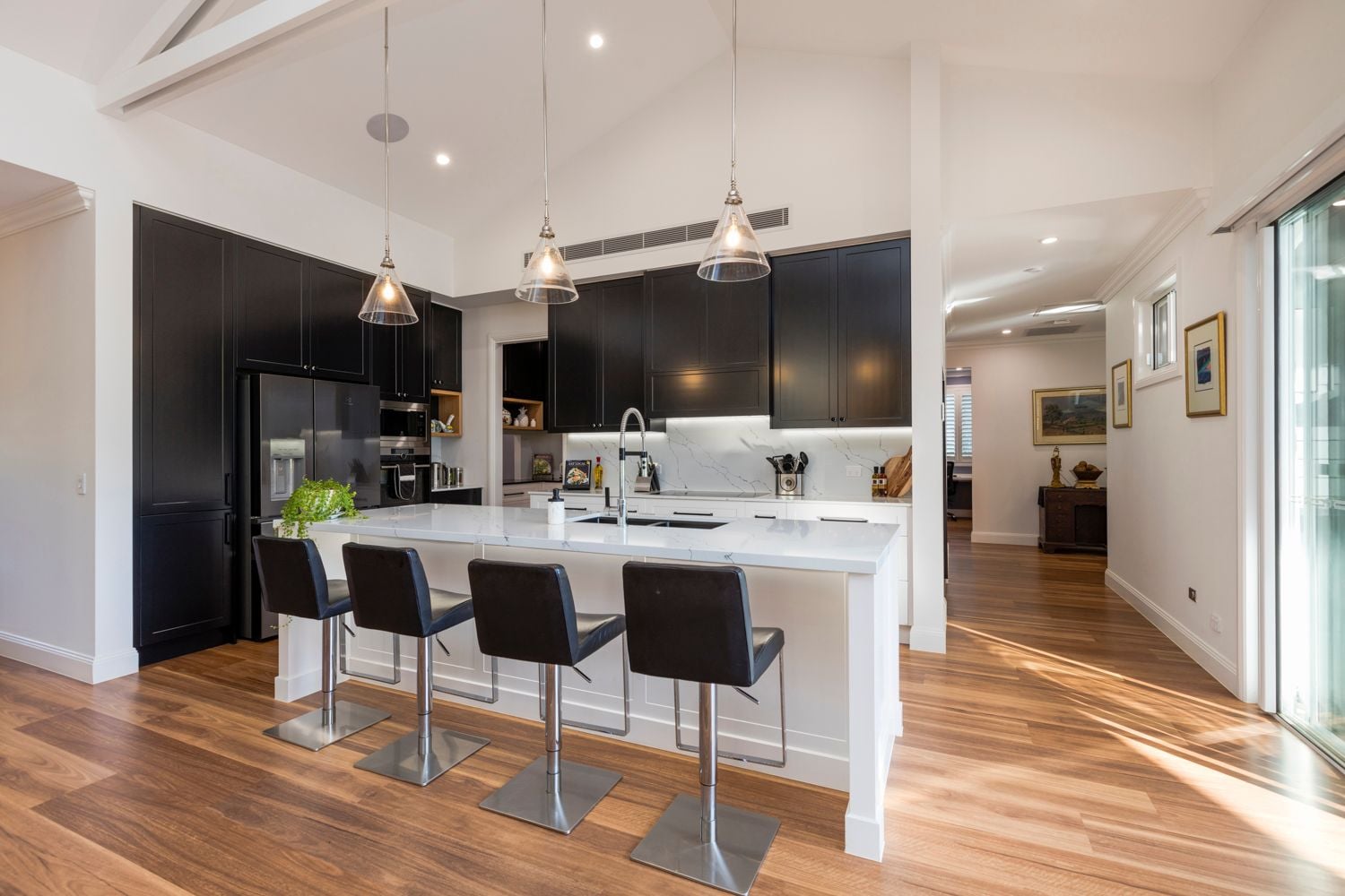 Tamborine Mountain Image -5cca9996ee3b6