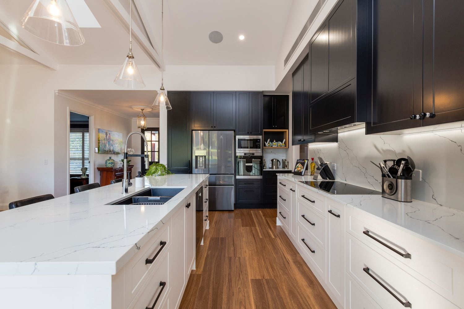 Tamborine Mountain Image -5cca99977223c