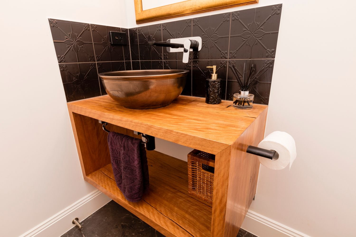 Tamborine Mountain Image -5cca9af686188