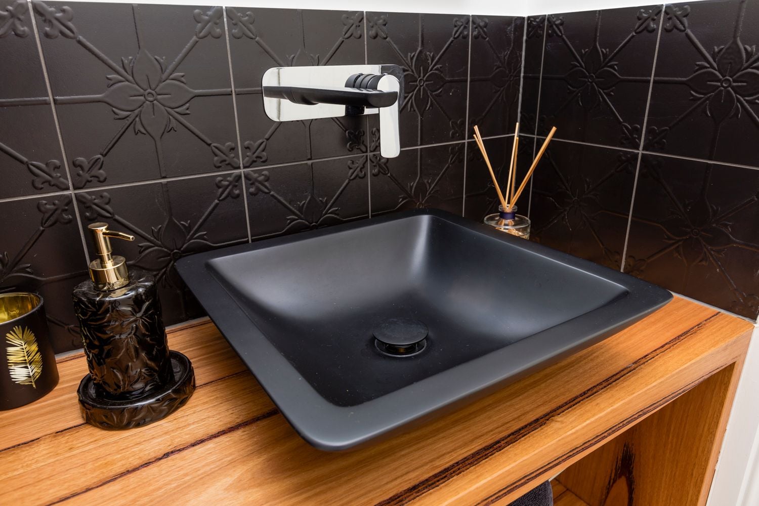 Tamborine Mountain Image -5cca9c8f30e93