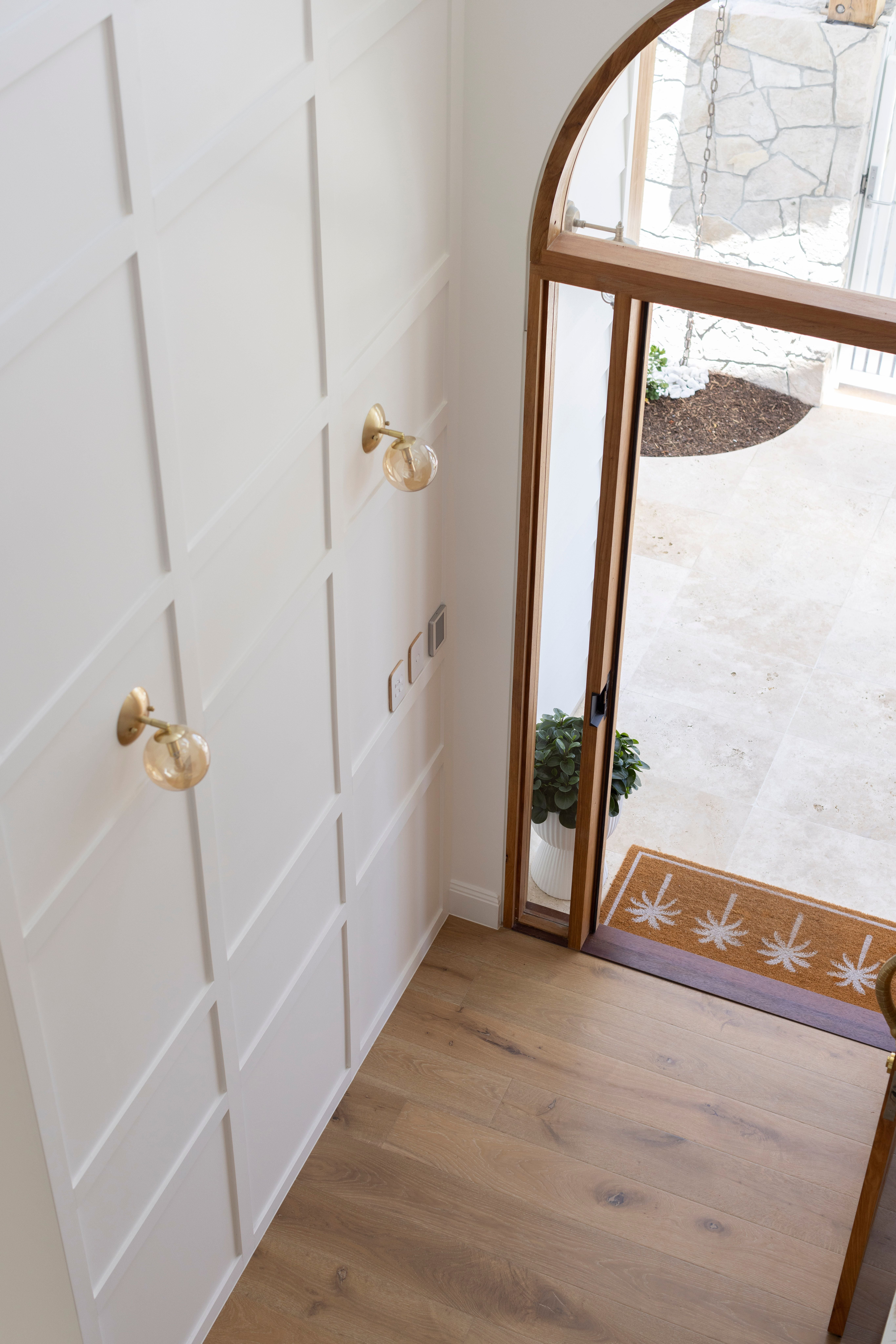 Main Beach Image -63d718ab7c842