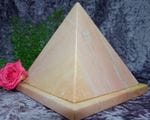 Pyramid Urn pink medium 03
