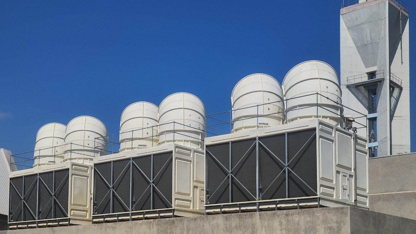 Chiller Systems in Commercial Facilities: When to Repair, Upgrade, or Replace Chiller Systems in Commercial Facilities: When to Repair, Upgrade, or Replace