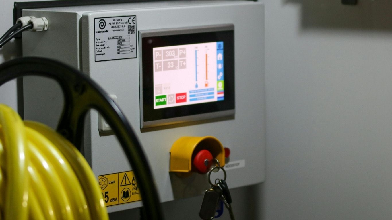 How Facility Managers Can Extend the Life of HVAC Equipment by 10+ Years