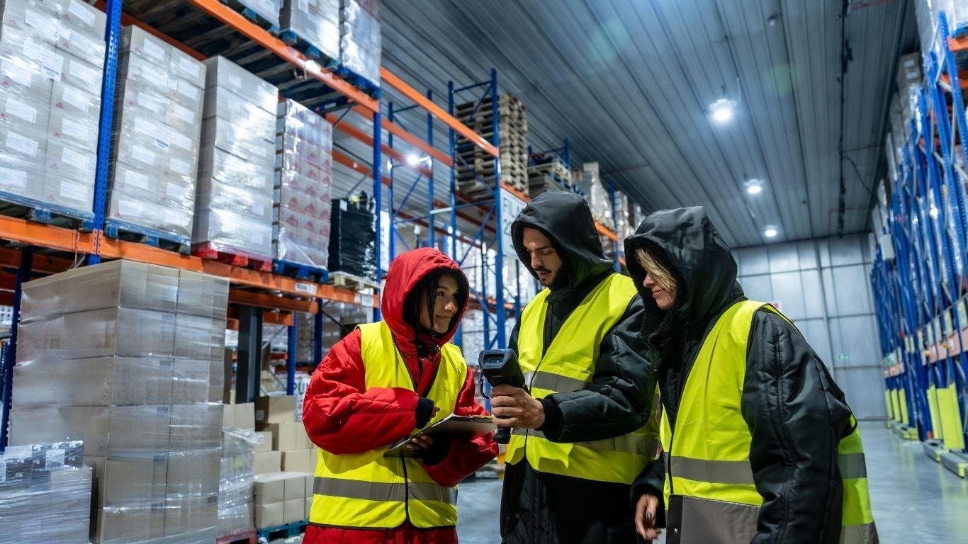 Peak-Shaving Strategies: How Building Automation Lowers Global Adjustment Charges for Ontario Industrial Facilities