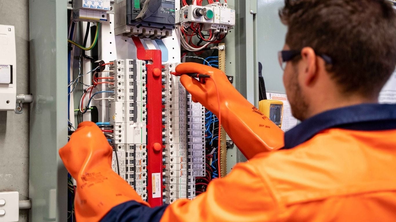 Beyond the Compressor: Why Your Next HVAC Replacement Needs an Electrical Audit First