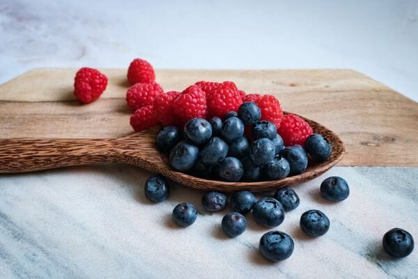 Berries rich in vitamin c and antioxidants