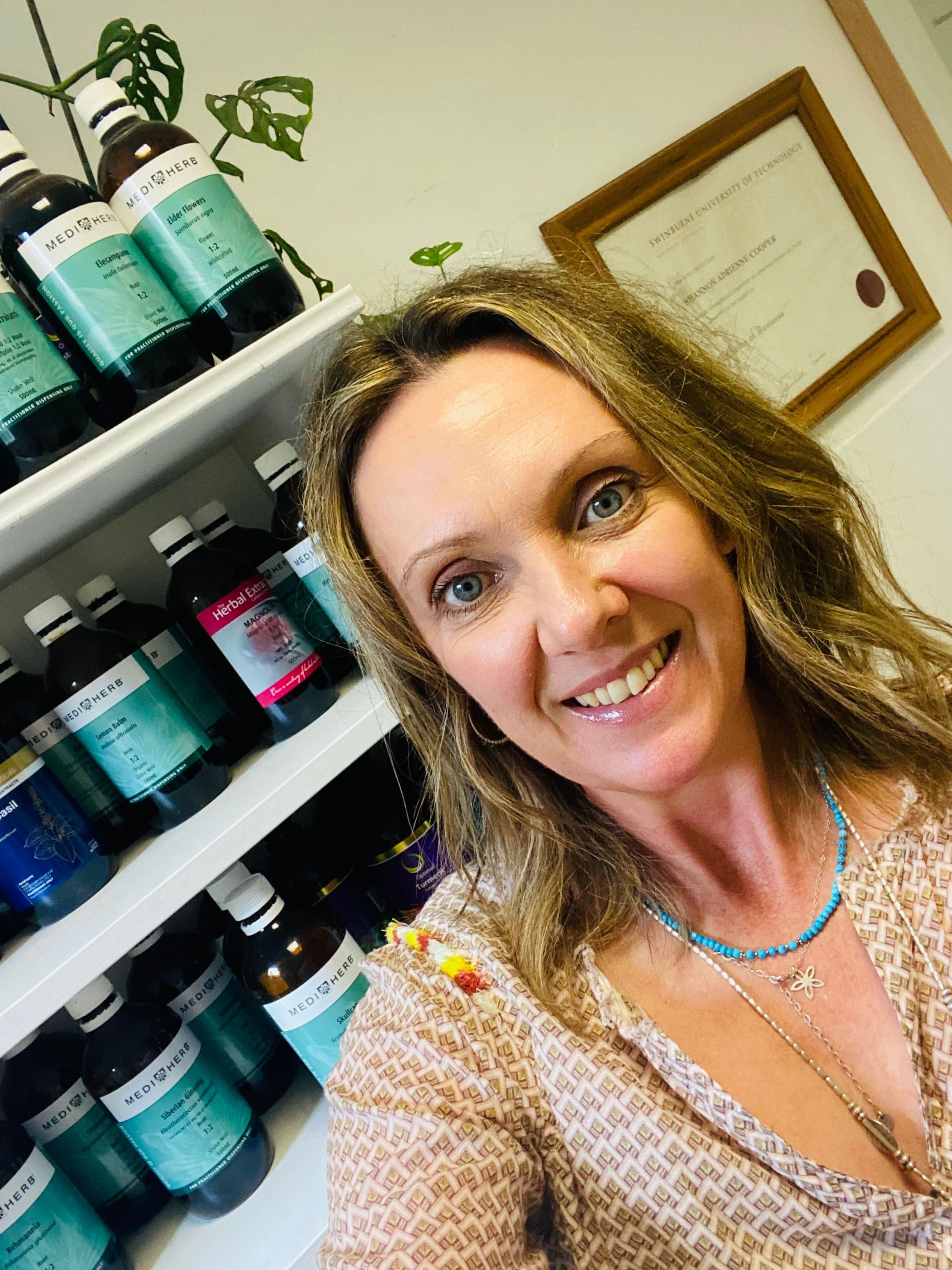 Dr Shala Rasouli - Integrative Medicine Naturopath & Hyperthermia Technician