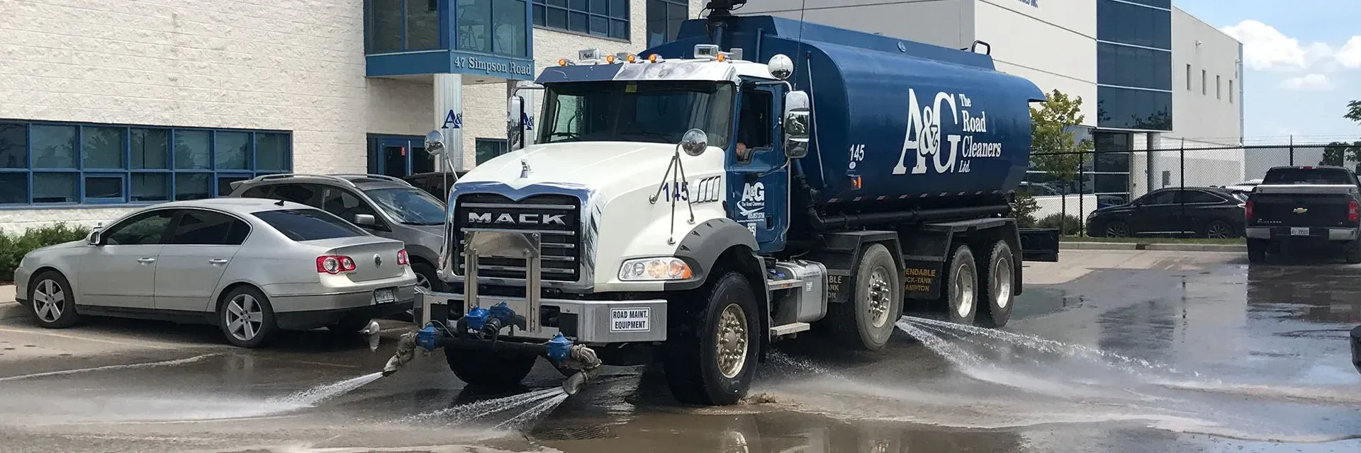 Commercial Street Sweeping Services in the GTA: A Complete Guide for Municipalities & Commercial Sites Commercial Street Sweeping Services in the GTA: A Complete Guide for Municipalities & Commercial Sites