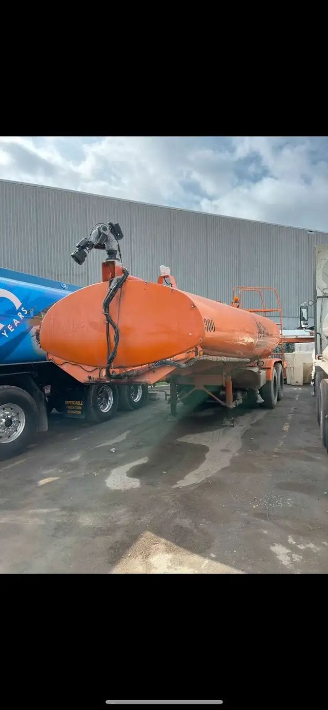 Stainless steel 5000 Gallon Flusher Tanker