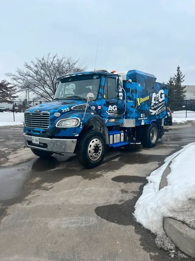 2020 Nescon Xbroom Mechanical High Dump Sweeper 2020 Nescon Xbroom Mechanical High Dump Sweeper