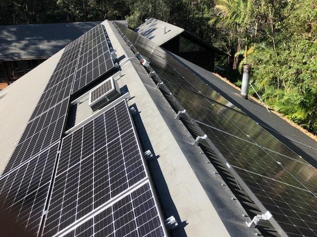 10.395 residential solar with solar edge and seraphim