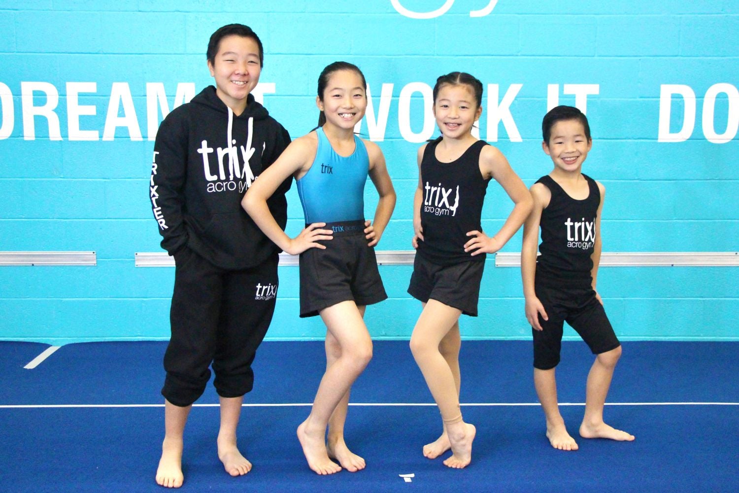 Trix Apparel Image -65d8d2224792c