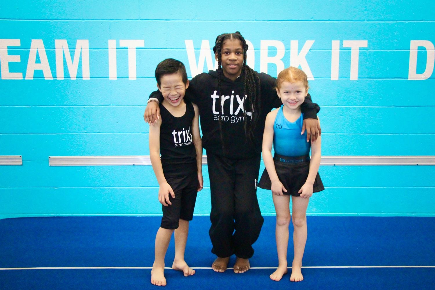 Trix Apparel Image -65d8d22866271