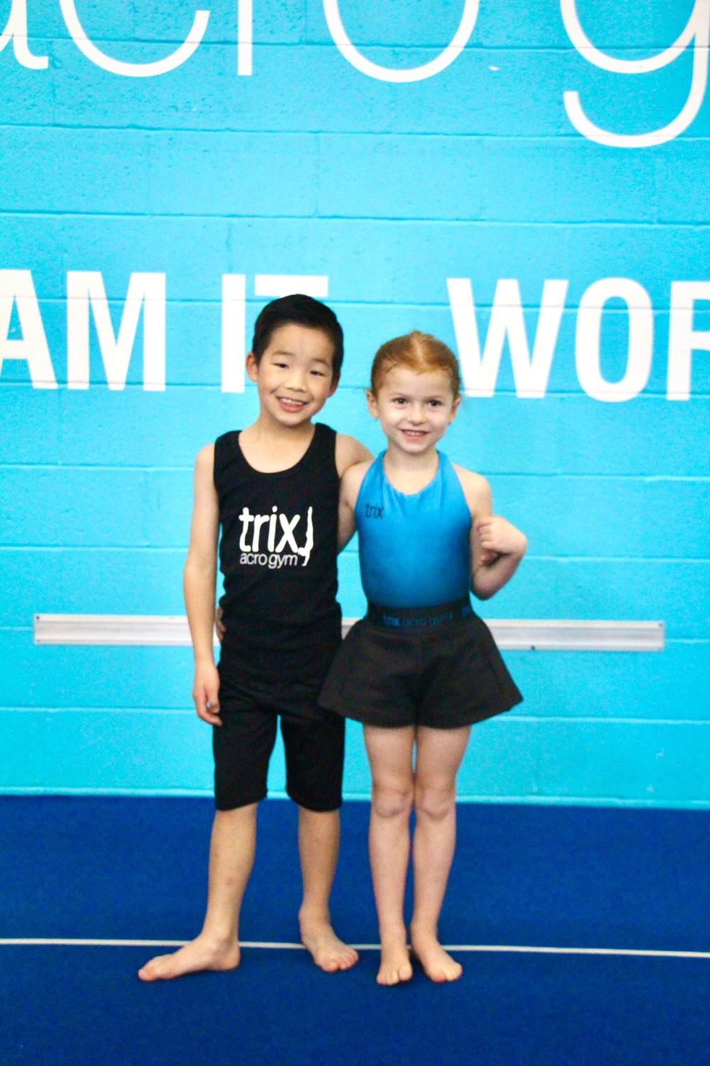 Trix Apparel Image -65d8d2424089c