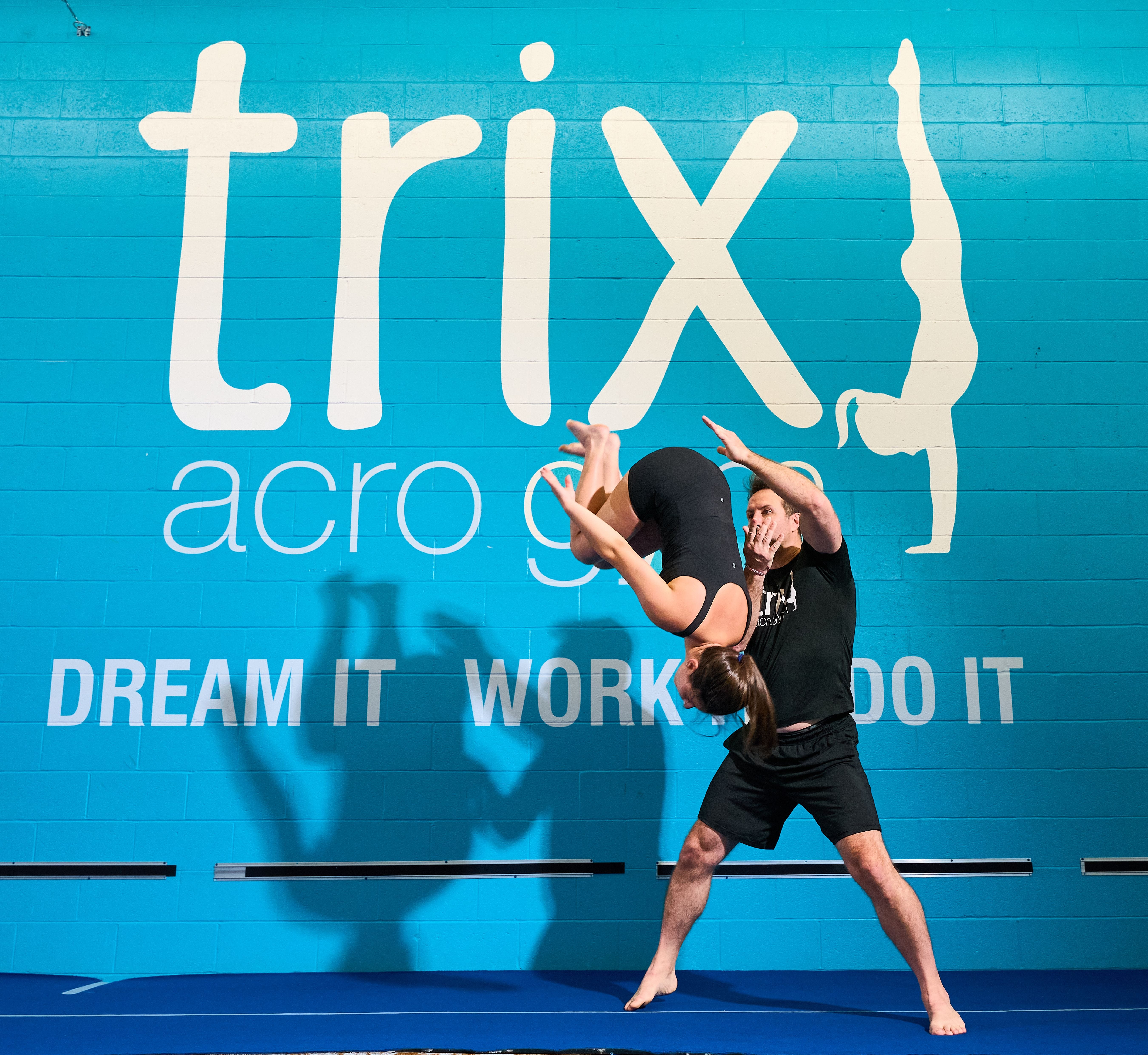 Dance Trix - Develop your child's acrobatic skills