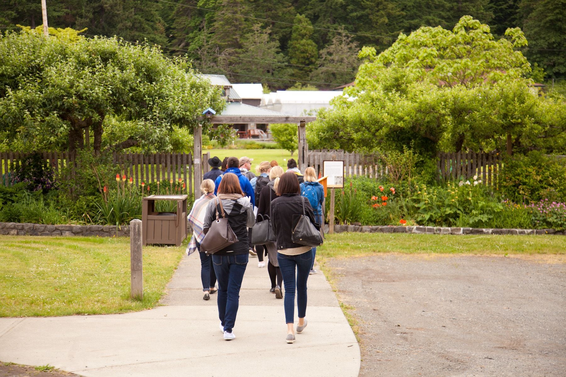 ELSCD 2017 - Tour Visits Group 3 - Day 3 Image -5ad4eaed7f033