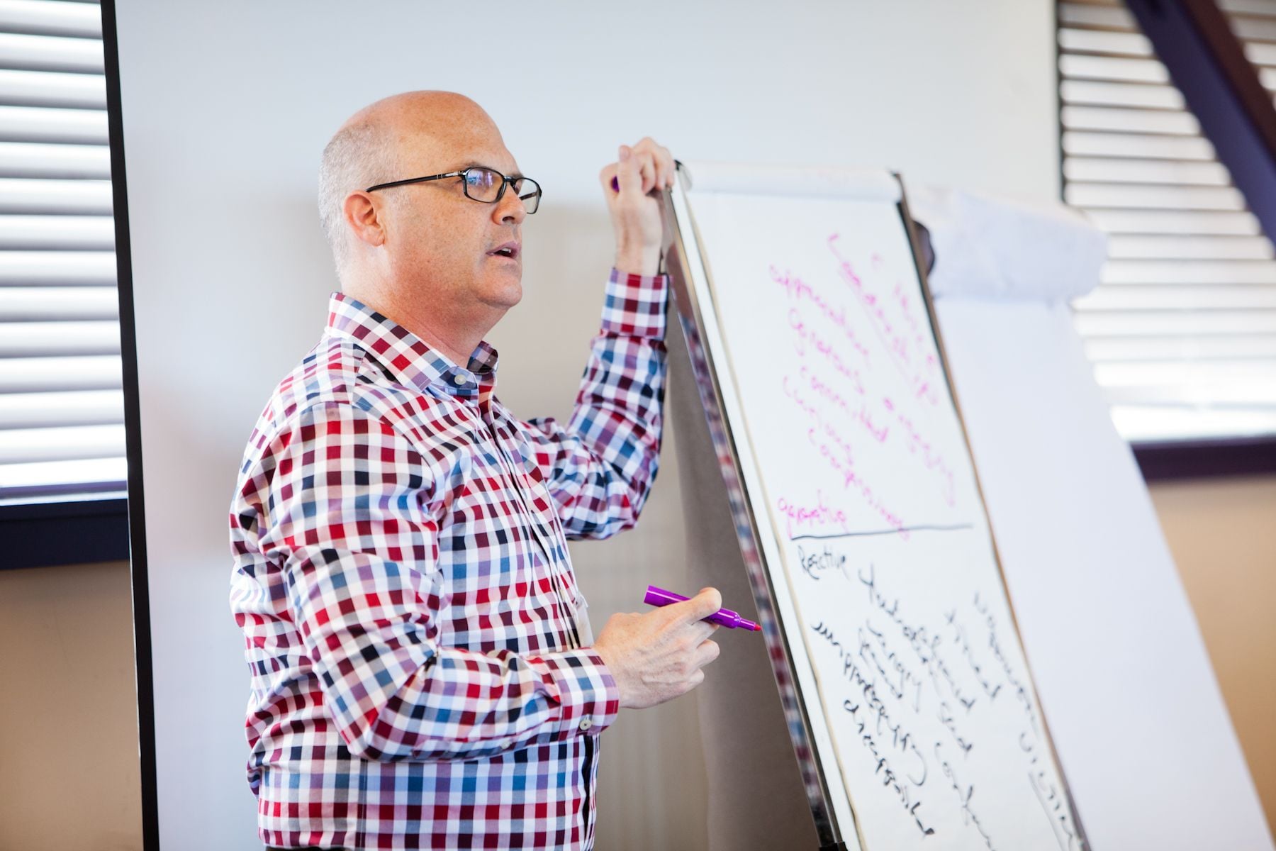 ELSCD 2017 - Orientation Image -5ad506abbee72