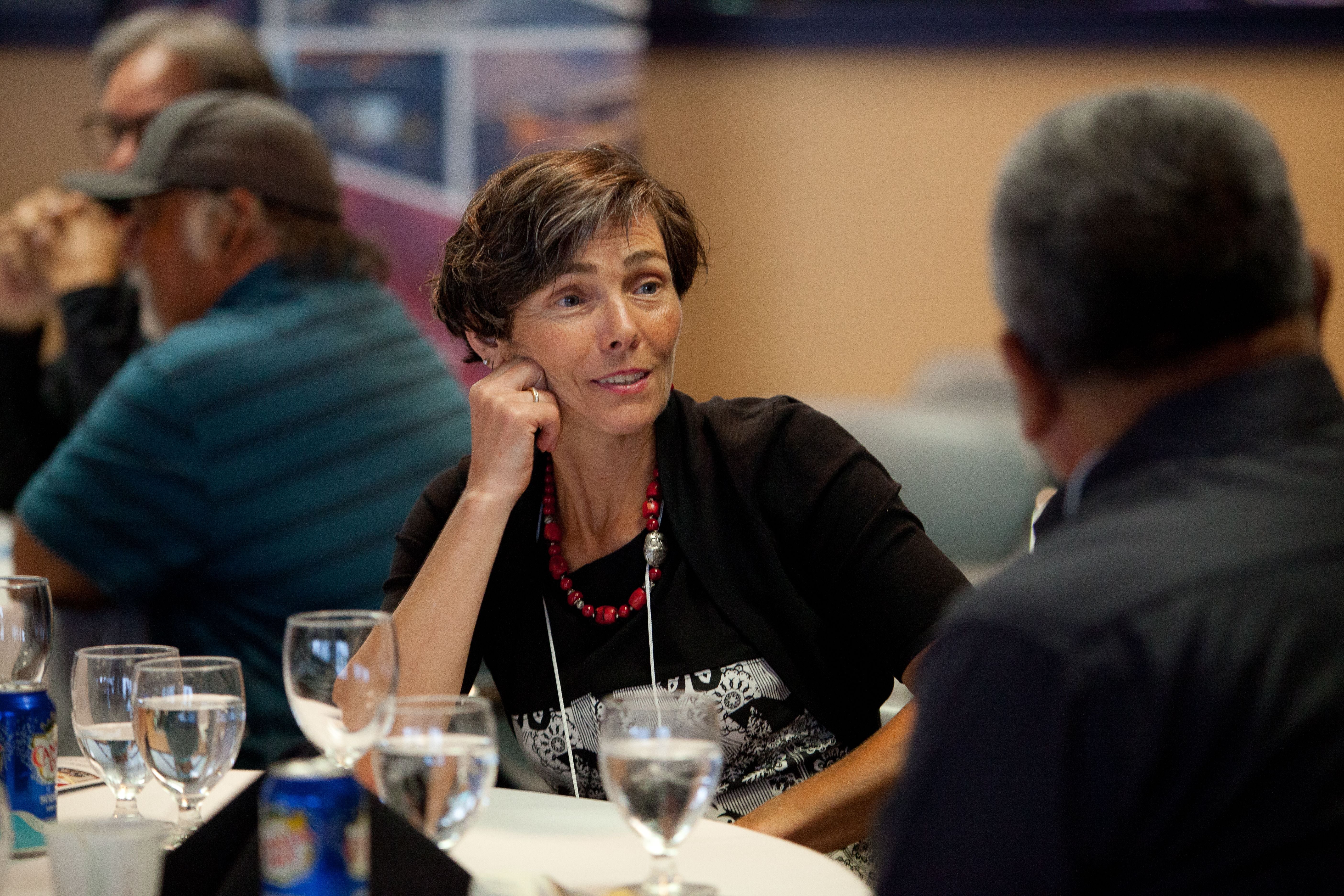 ELSCD 2018 - Orientation Image -5ba1400c5ef03