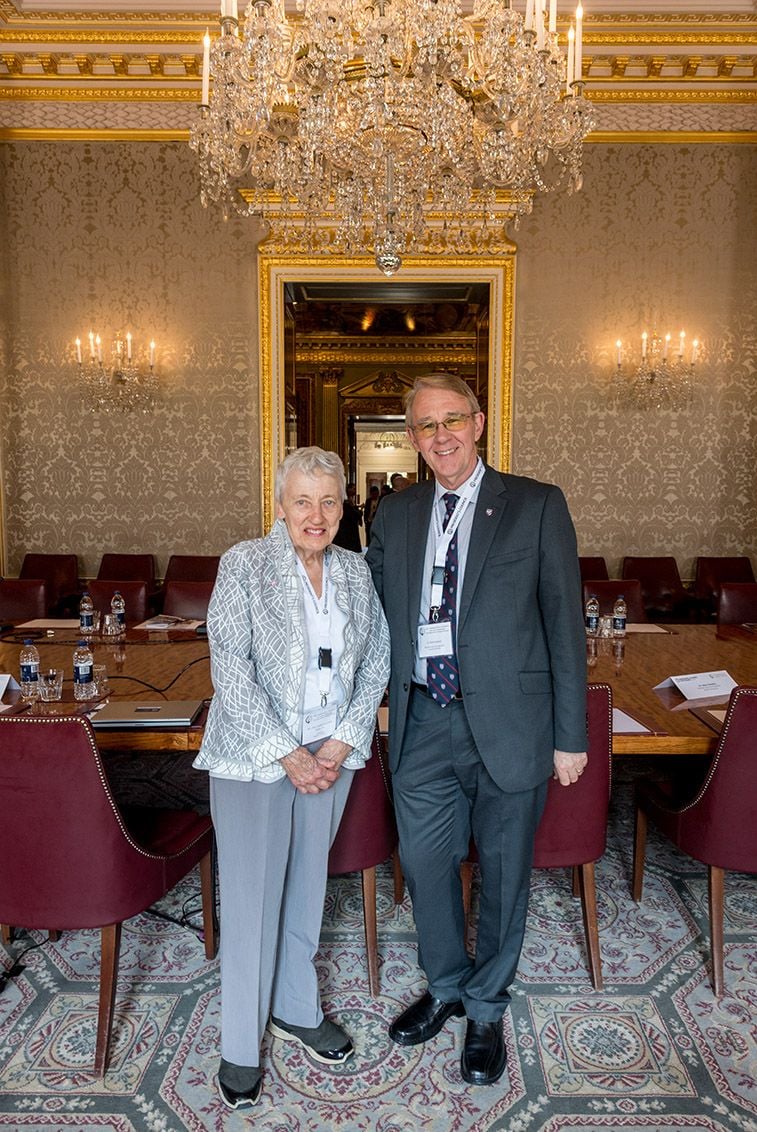 Leadership Forum 2018 Image -5bb5196068ea9