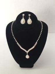 Rhinestone and pear necklace and earring set