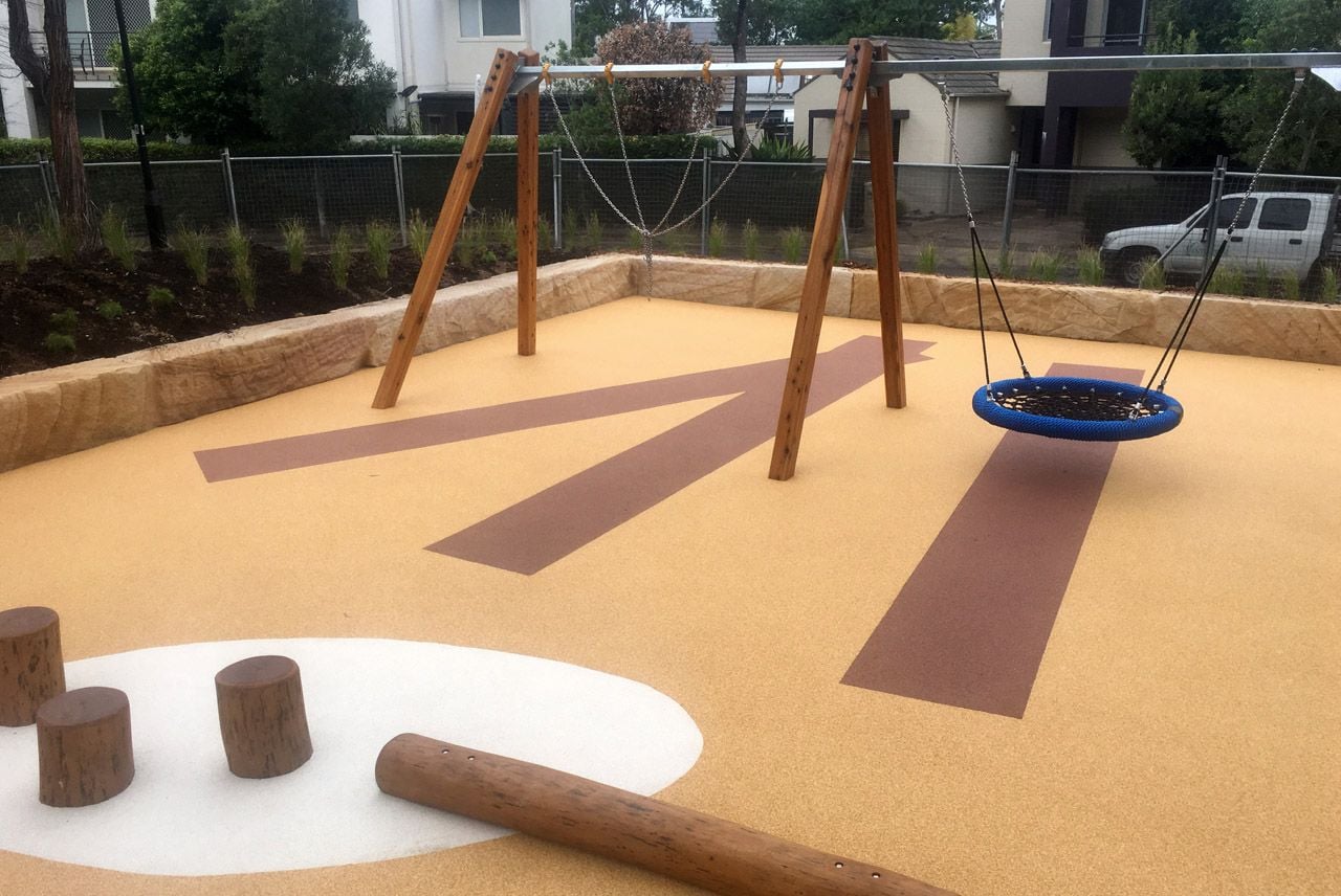 Newington Park by Synthatech Image -5b8cd14d07bfc