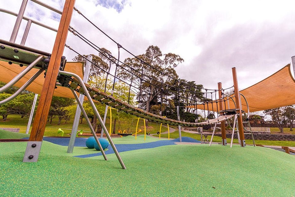 Marlborough Park, Auckland by Numat Image -5c05ad2976a78