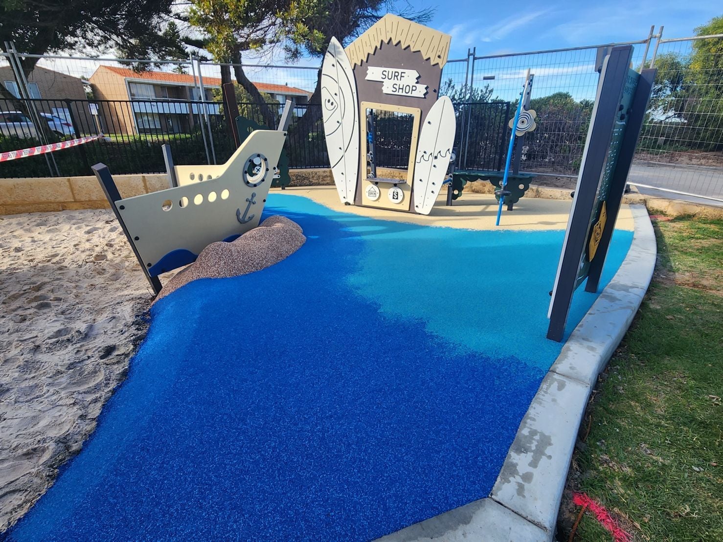 Shipwreck - City of Rockingham - Perth Playground and Rubber Image -6482b25b42d7b